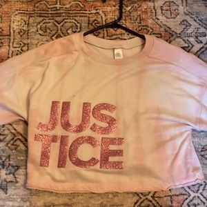 Justice crop top for kids 9-10+ Super cute for the summer and the fall or spring